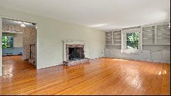 Beautifully Maintained Center Hall Colonial