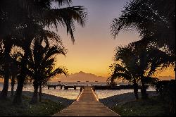 Sea Breeze, Four Seasons Nevis