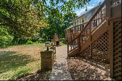 210 Royal Doulton Court, Gibsonia, PA 15044