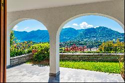 Classical-style villa with lake view