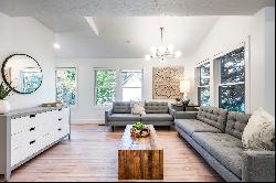 Charming & Fully Remodeled Home in the Heart of Old Town Park City