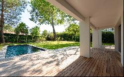 ANGLET CHIBERTA, MAGNIFICENT VILLA OF 280 M² WITH SWIMMING POOL