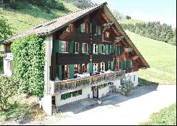 Grand luxurious chalet in Château d'Oex with ancillary barn