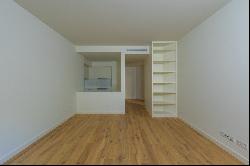 Flat, 2 bedrooms, for Sale