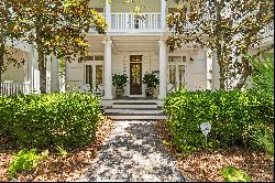 Town Center Home With Carriage House Near WaterColor Beach Club