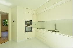 Flat, 3 bedrooms, for Sale