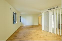 Flat, 3 bedrooms, for Sale