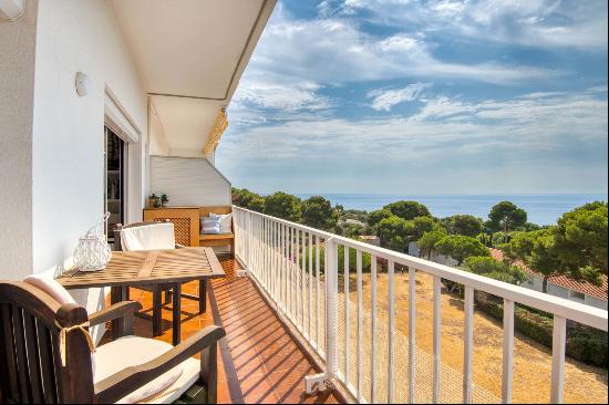 Apartment with sea views a few meters from Aiguablava, Begur