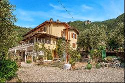 Private Villa for sale in Camaiore (Italy)