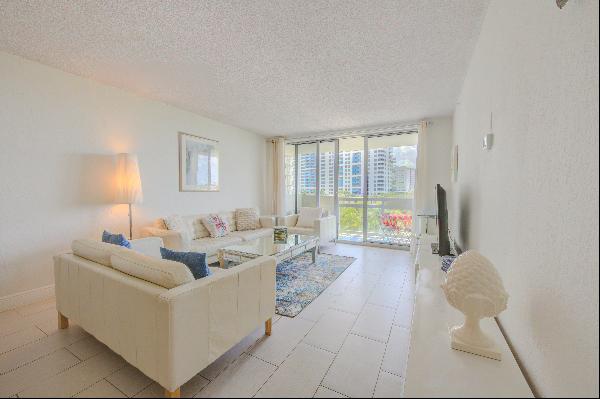 1500 Bay Rd, #528S, Miami Beach, FL