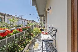 Elegant and bright apartment in Viareggio