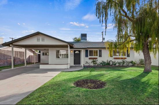 Cute Americana Bungalow