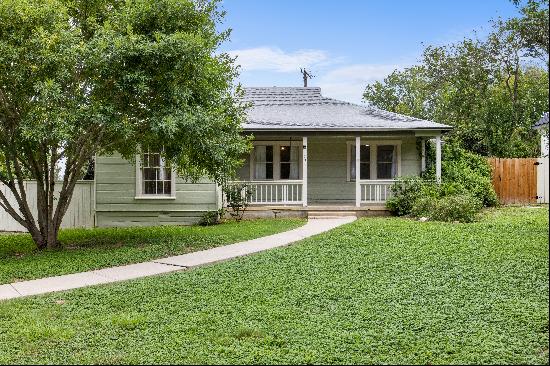 101 Charles Road, San Antonio, TX 78209