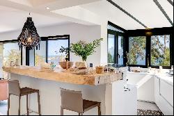 Sole  Agent - Golfe Juan - Lovely Mediterranean villa with Panoramic Sea Views