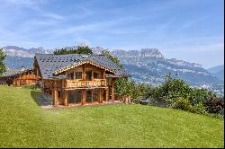 Antern: New 280 sqm chalet totally connected to nature