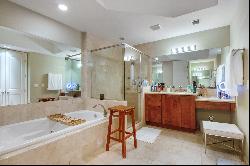 642 Valencia Ave, #207, Coral Gables, FL