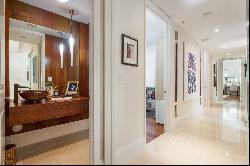 642 Valencia Ave, #207, Coral Gables, FL