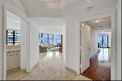 2800 Island Blvd, #2804, Aventura, FL