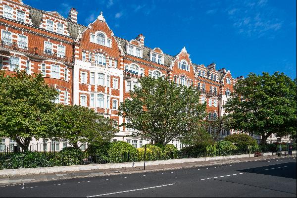 Lateral living with across St John's Wood Park