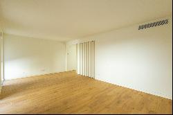 Flat, 2 bedrooms, for Sale