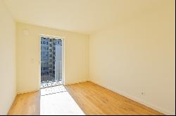 Flat, 2 bedrooms, for Sale