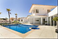 Detached house, 4 bedrooms, for Sale