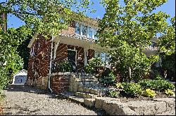 Family Home In Wanless Park