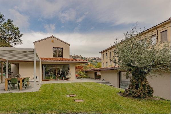 Private Villa for sale in Bergamo (Italy)