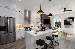 Modern Living In Walnut Hills!