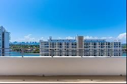 5555 Collins Ave, #17Y, Miami Beach, FL