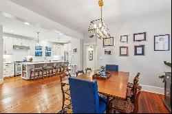 Entertainer's Dream in Winnetka Heights