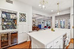 Entertainer's Dream in Winnetka Heights