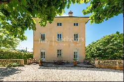 19th-Century Villa with pool in the hills of Lucca