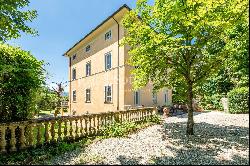 19th-Century Villa with pool in the hills of Lucca