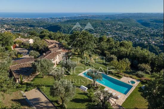 Close to Saint-Paul-de-Vence - Sublime sheepfold