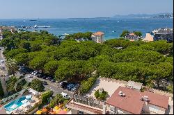 JUAN LES PINS / PANORAMIC SEA VIEW