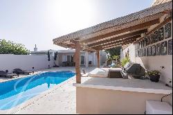 Charming Seaside Villa in Cala Llonga