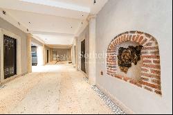 Historical elegance and modern comfort in the heart of Verona