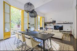 Splendid newly renovated apartment with terrace in Eixample