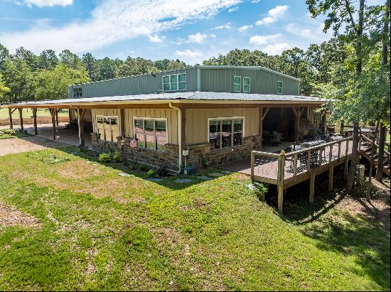 Custom Built WF Barndominium in East Texas