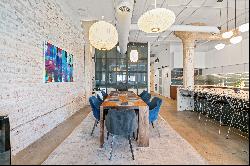 Historic Charm Meets Modern Luxury: Stunning Loft In Hastings Seeds Lofts