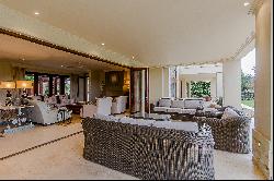 Spacious family home on Pearl Valley Golf & Country Estate