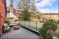 Apartment 8, North Range, Walcot Yard, Bath, BA1 5BG