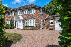 The Knoll, Cobham, Surrey, KT11 2PN