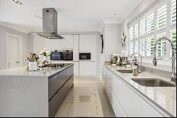 Upper Hale Road, Farnham, Surrey, GU9 0JE