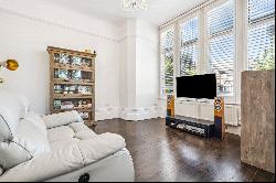 Hamilton Road, London, United Kingdom, W5 2EH