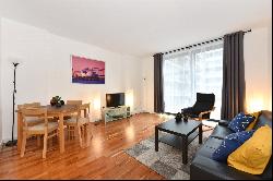 Discovery Dock Apartments West, 2 South Quay Square, Canary Wharf, London, E14 9RT