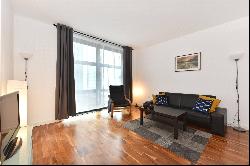 Discovery Dock Apartments West, 2 South Quay Square, Canary Wharf, London, E14 9RT