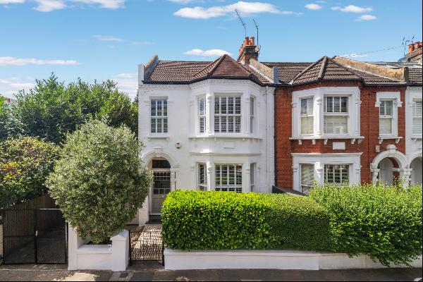 Cloudesdale Road, London, SW17 8EU