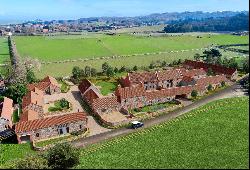 Barn 9, Beeston Hall Farm Barns, Beeston Regis, Cromer, Norfolk, NR27 9NG